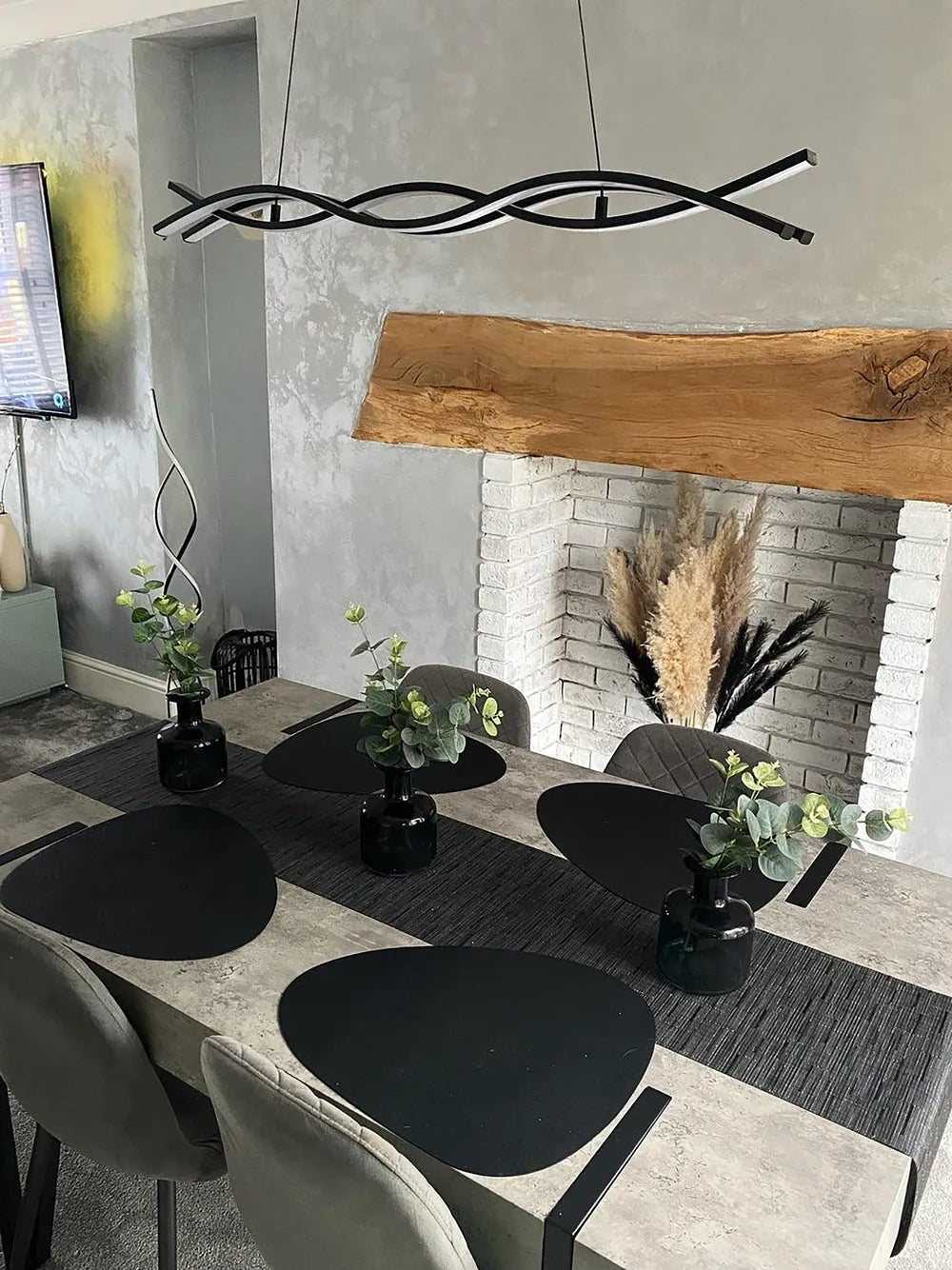 Industrial Rustic Dining Table – Wood Grain Top with Black Metal Legs