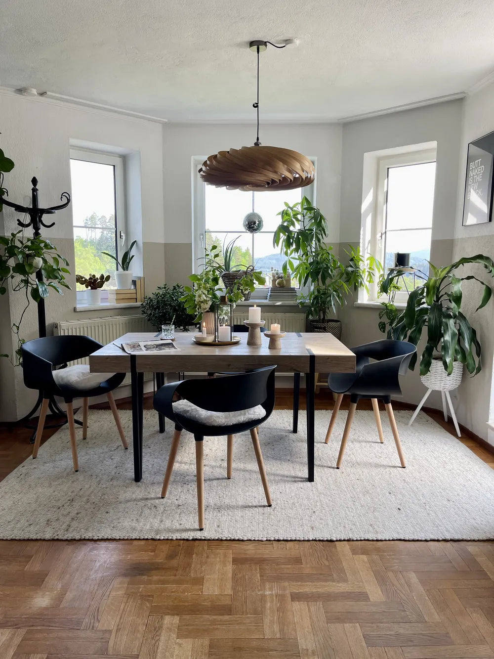 Industrial Rustic Dining Table – Wood Grain Top with Black Metal Legs