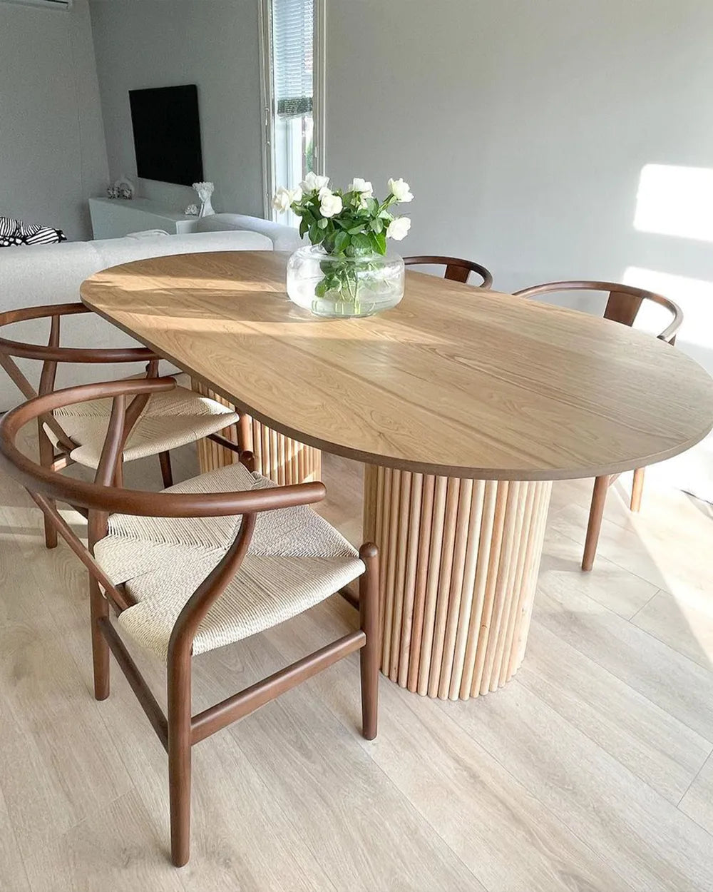 Modern Oval Dining Table with Fluted Pedestal Base – Natural Oak Finish