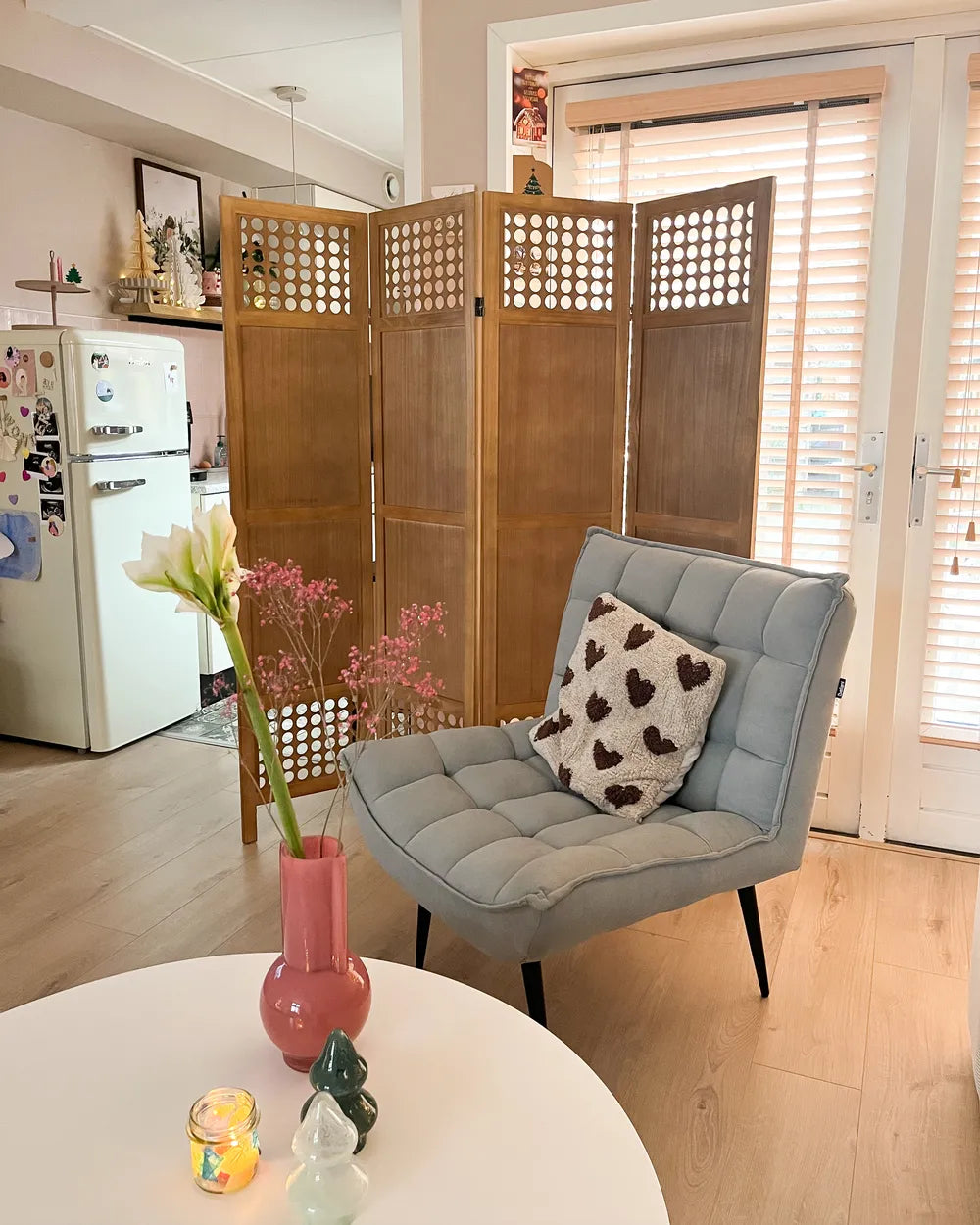 ALVESTA Boucle Mint Green Armchair – Modern Armless Accent Chair with Soft Upholstery