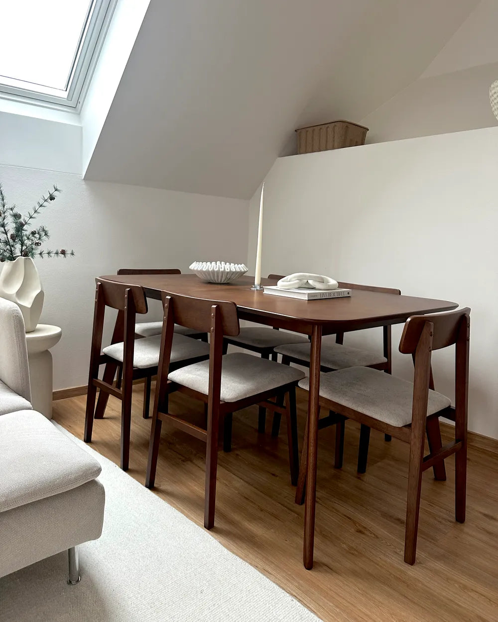 Dining Table EPHRATA Dark Mahogany 150 x 90 cm – Rectangular Dining Table, Mahogany Wood Veneer, Seats Up to 6 People