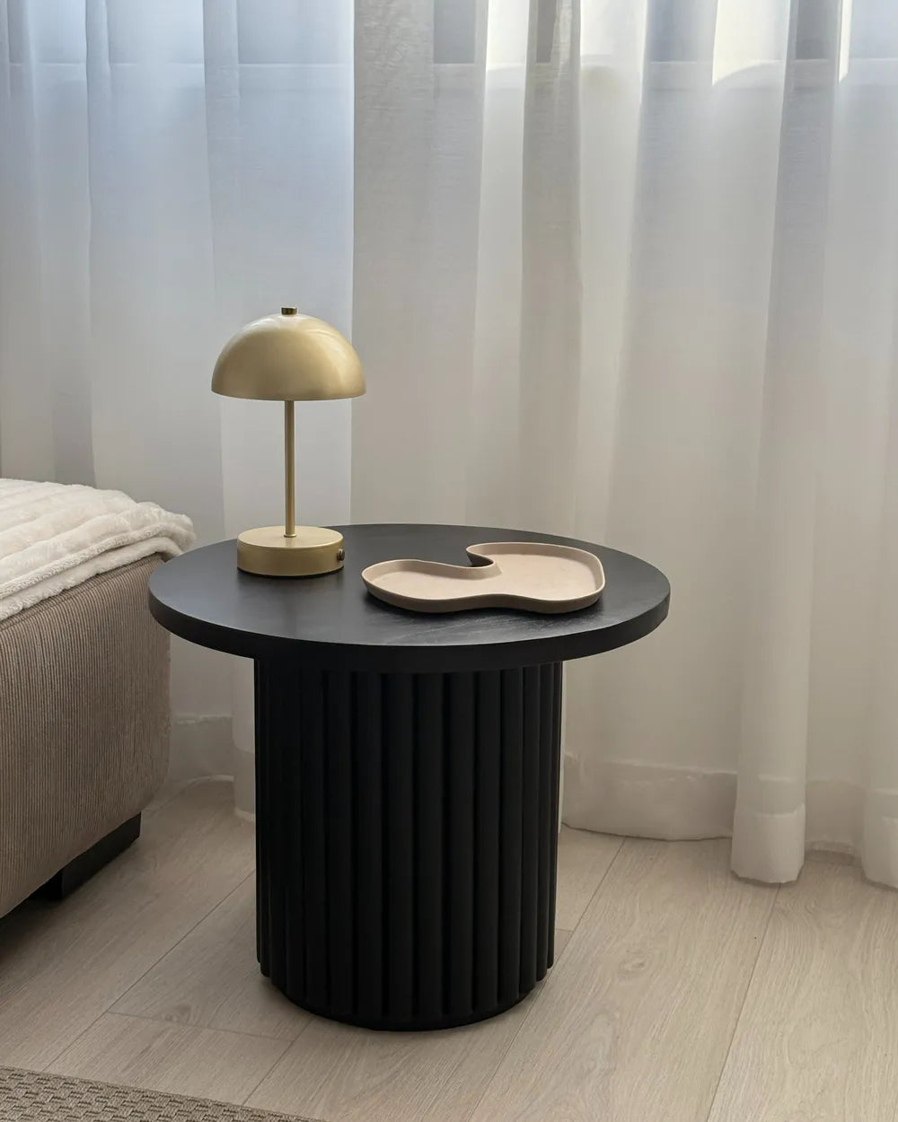 Coffee Table LEMONT Mango Wood Light Brown Oscherleben